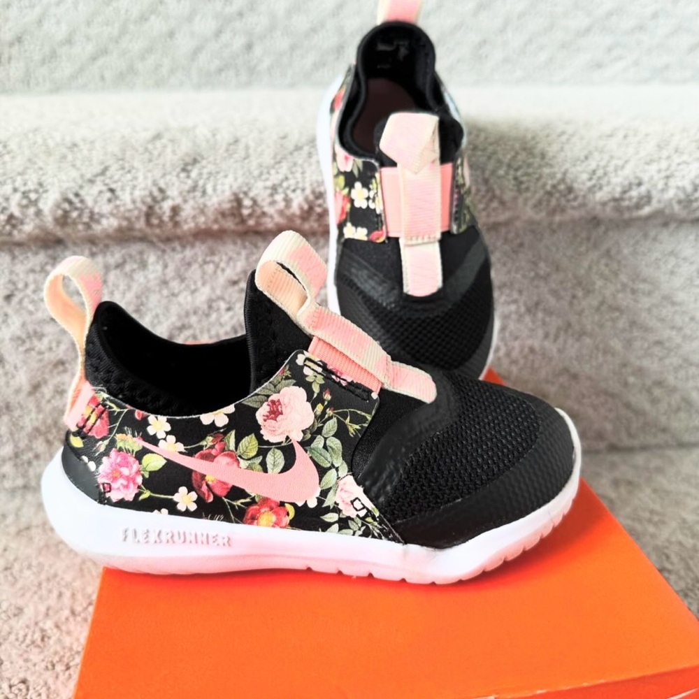 Toddler Nike  Flexrunner Soze 8C
